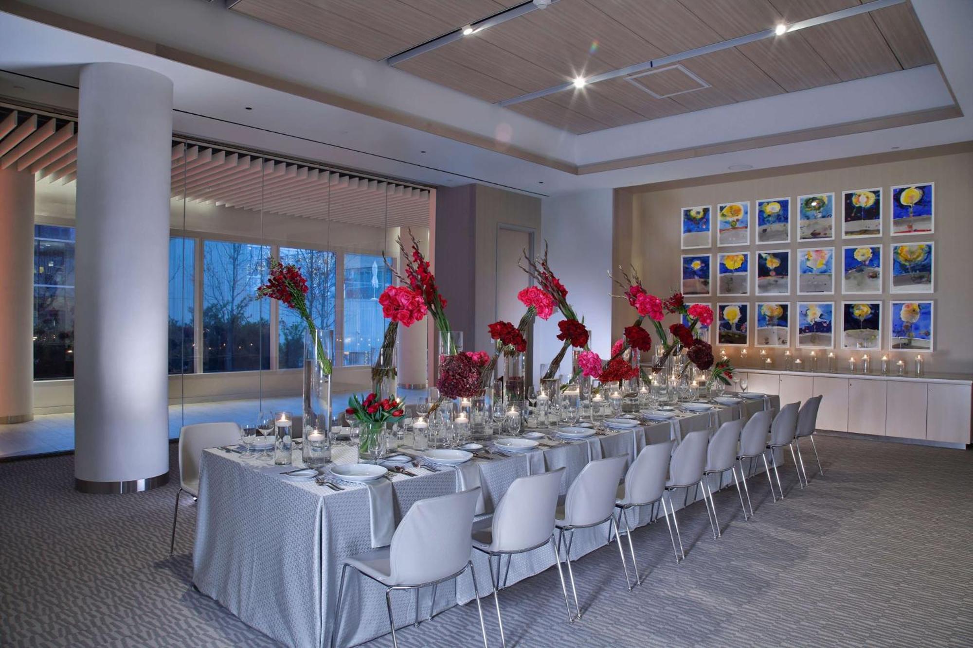 Hall Arts Hotel Dallas, Curio Collection By Hilton Dış mekan fotoğraf