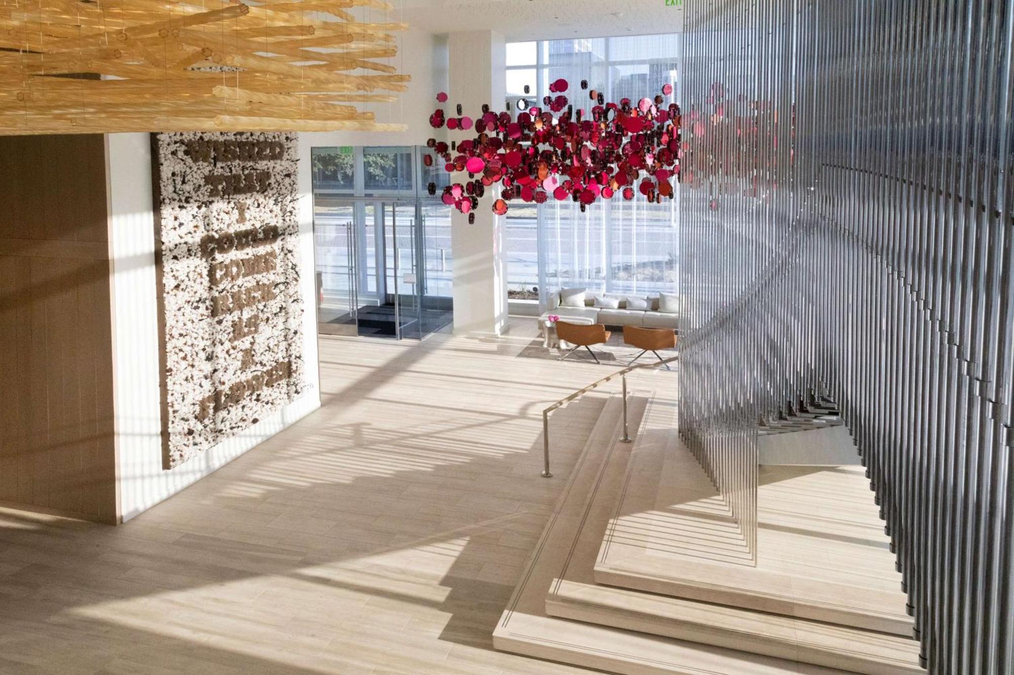 Hall Arts Hotel Dallas, Curio Collection By Hilton Dış mekan fotoğraf